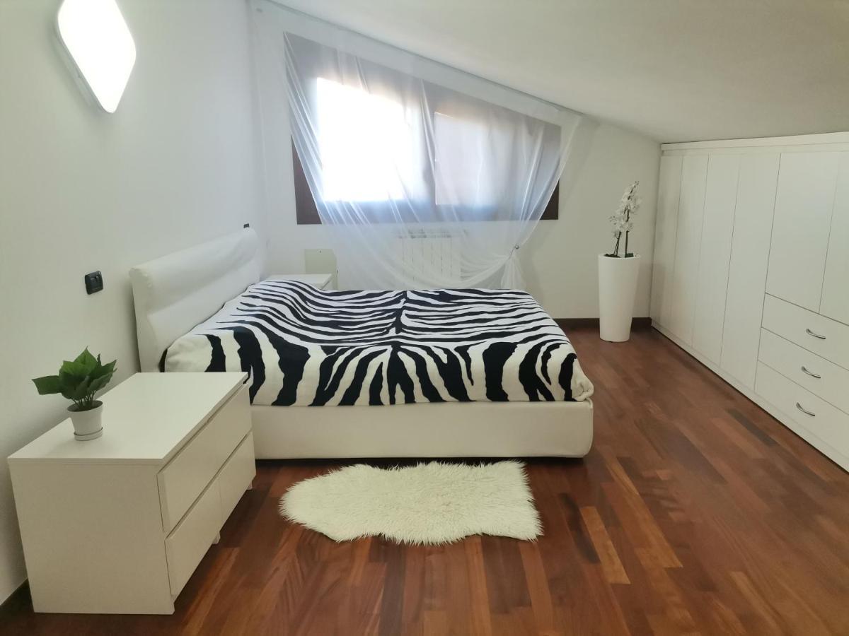 Casa Di Vika Apartment Volta Barozzo Екстериор снимка
