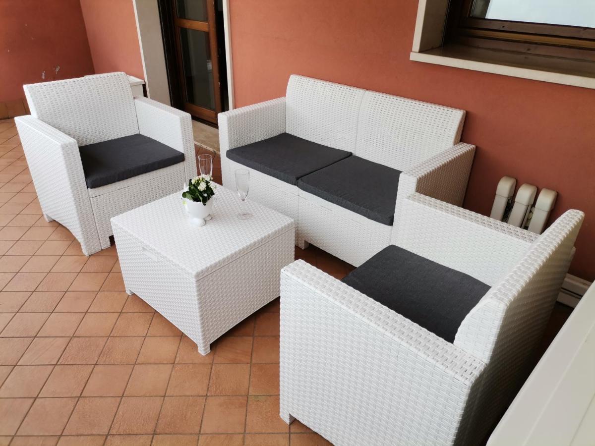 Casa Di Vika Apartment Volta Barozzo Екстериор снимка