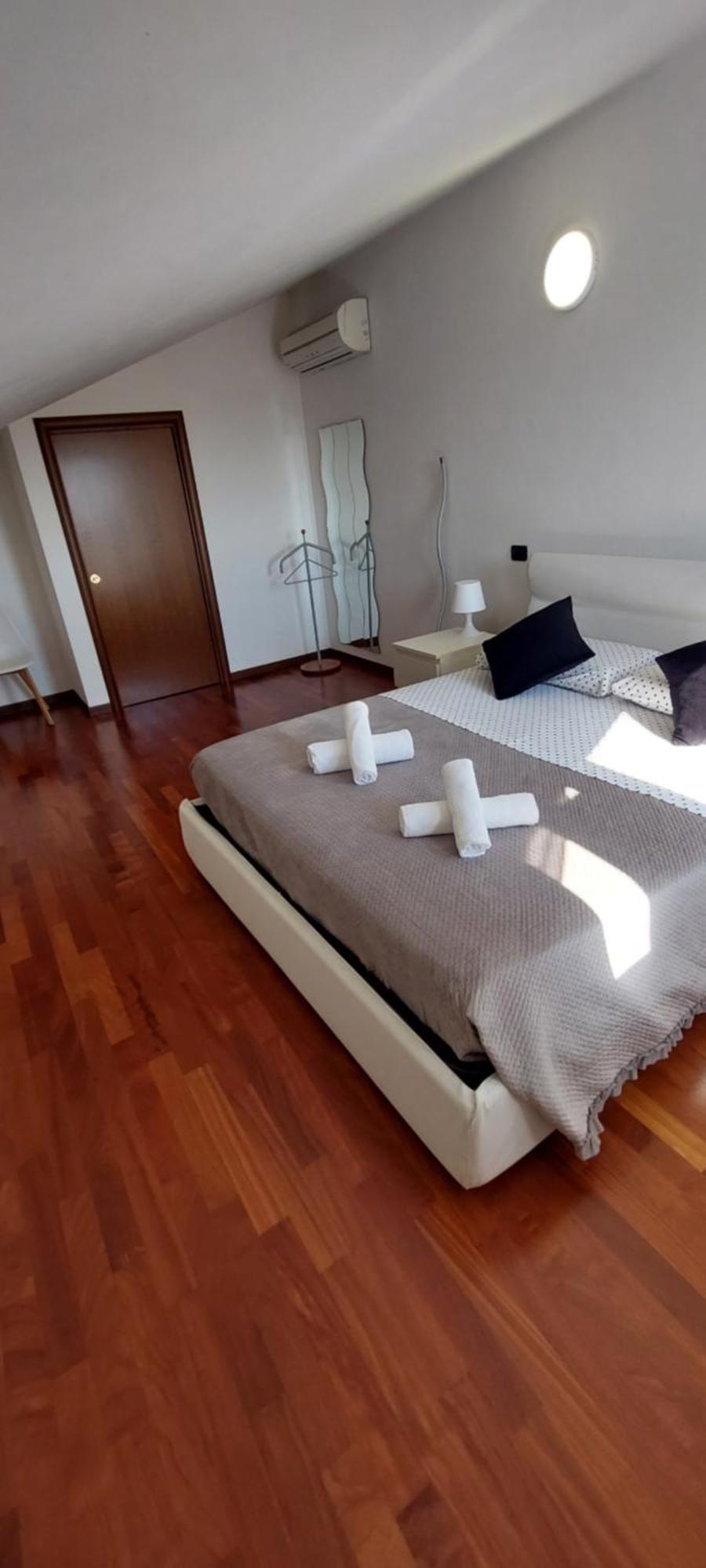 Casa Di Vika Apartment Volta Barozzo Екстериор снимка